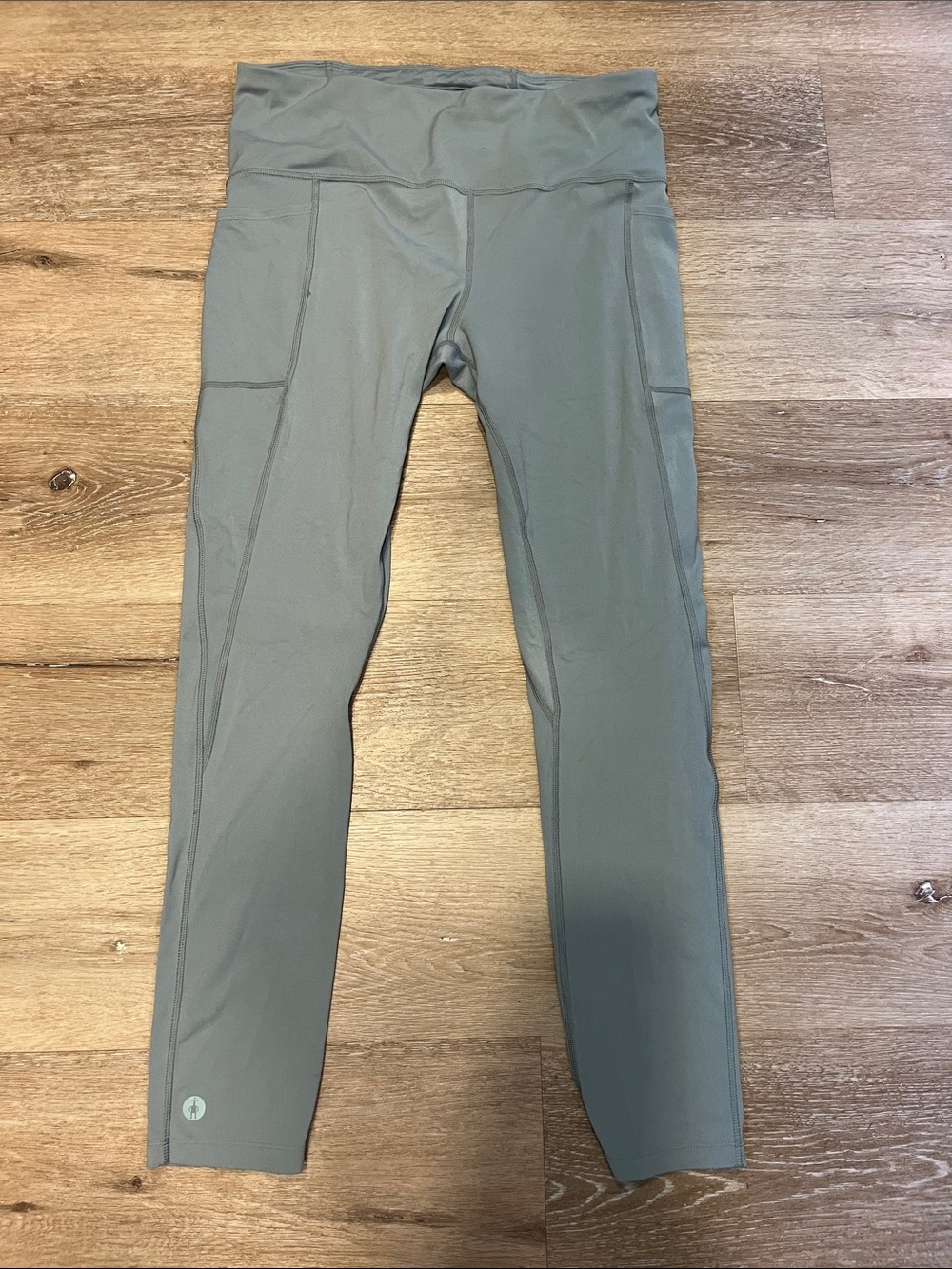 Smartwool Sage Green High-Waist Leggings with Side Pockets